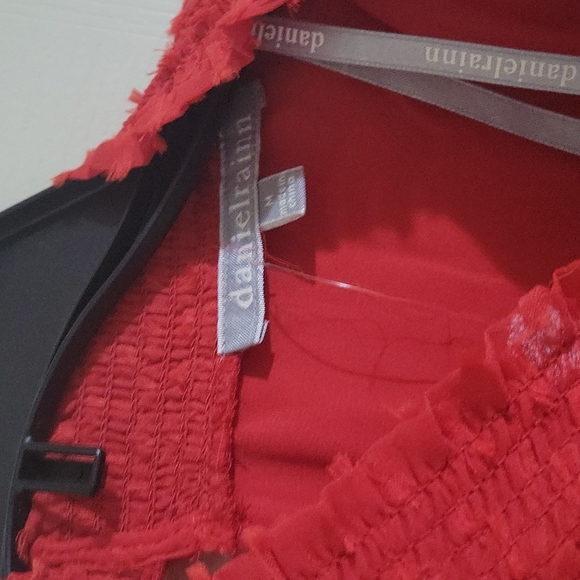 Red blouse - Picture 2 of 3